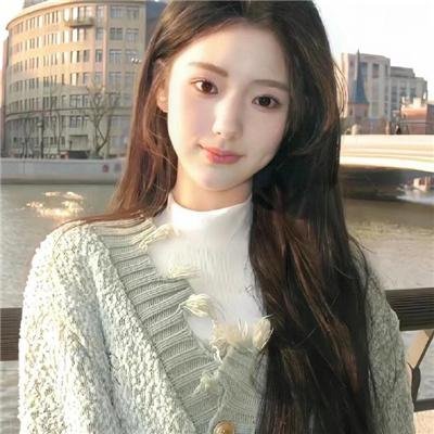 婴儿车